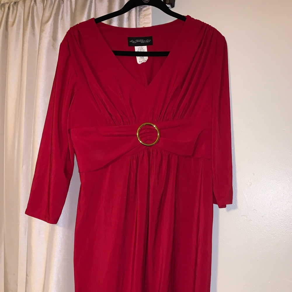 New Red mid length dress 3/4 sleeve